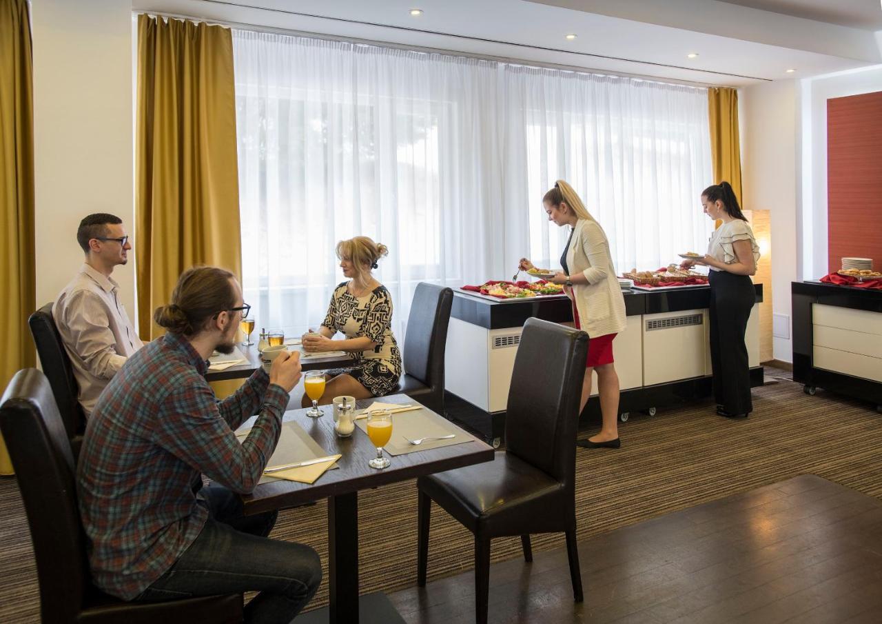Wellness Hotel Green Paradise Pirkenhammer Eksteriør bilde